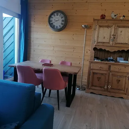 - Magnifique Vue Sur Le - Jusqu'a 4 Personnes Apartment